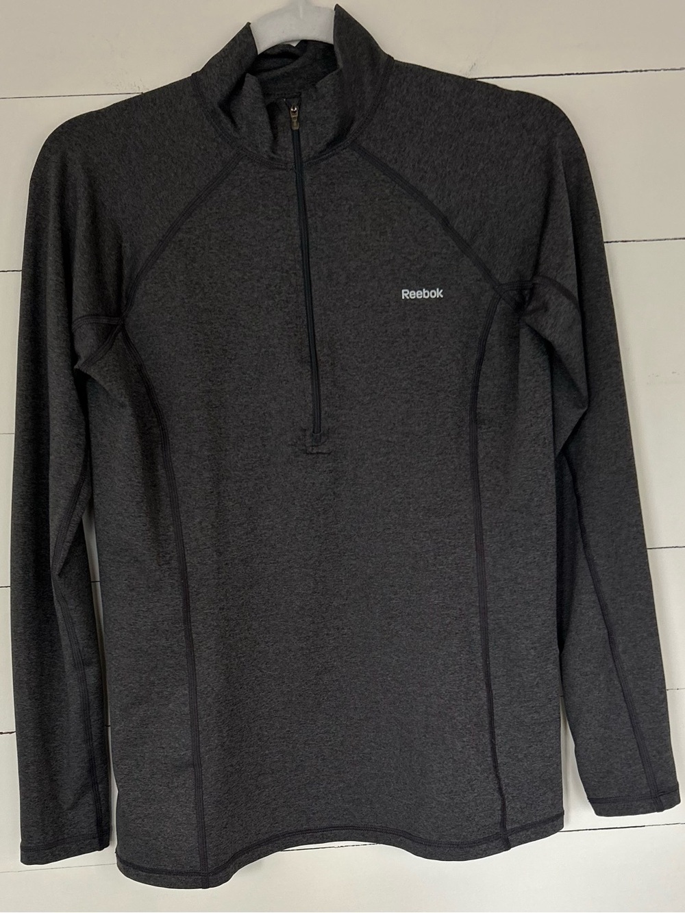 Women’s’ Reebok Charcoal Gray Quarter-Zip Athletic Pullover, Size Large